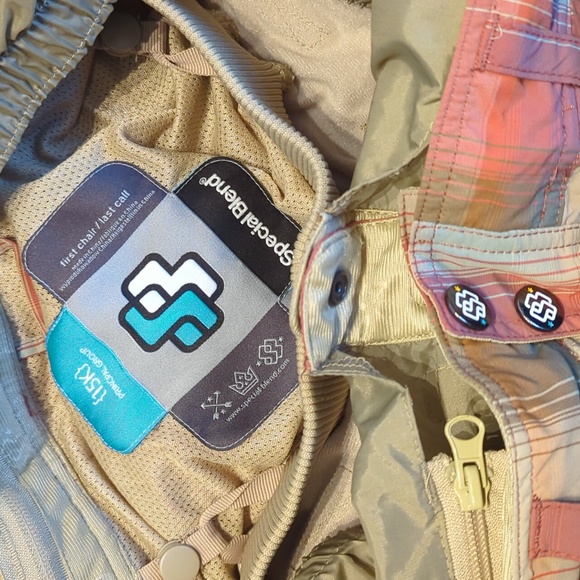 Like New! Special Blend Toofer Plaid Snowboard Pants w/ Liner - XL (fits like L) - Picture 16 of 16